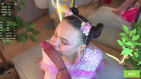 Brittney online show from October 30, 2025, 8:27 am