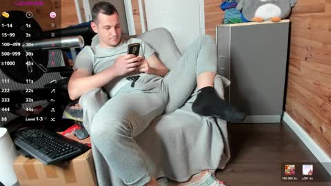 bigsshark online show from April 7, 2026, 9:04 pm