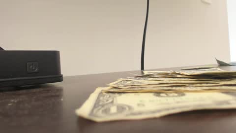 santiago online show from September 17, 2025, 2:08 pm