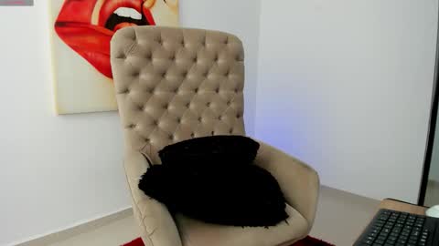 carolina online show from October 27, 2025, 8:35 pm