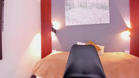 Snapshot of tiana_glow chatting on January 23, 2025, 9:39 pm tihana online show from January 23, 2025, 9:39 pm