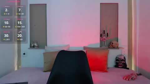 Snapshot of tiana_glow chatting on October 13, 2025, 11:05 pm tihana online show from October 13, 2025, 11:05 pm