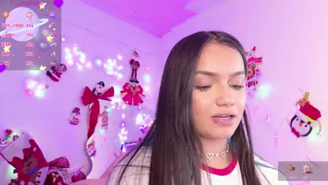 Tiana Le online show from December 16, 2025, 1:21 am