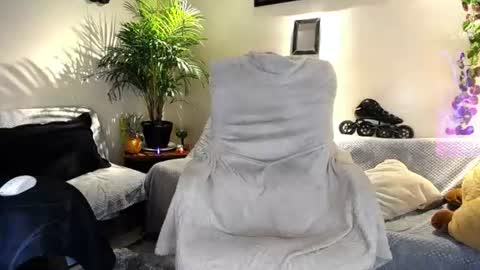 TIAN online show from June 25, 2026, 2:11 am