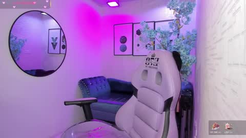 Tiara  online show from January 10, 2026, 3:30 am