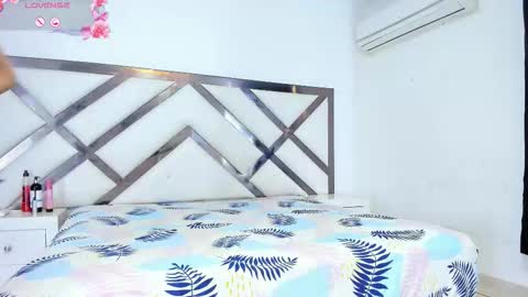 Snapshot of tifanibrown chatting on February 16, 2026, 1:40 pm Tifani brown online show from February 16, 2026, 1:40 pm