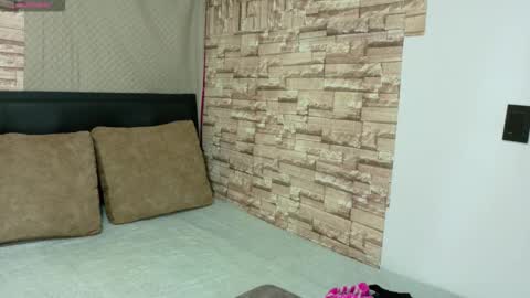 leidy online show from February 10, 2026, 2:15 am