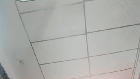 tifanny_lust26 online show from March 4, 2026, 1:06 pm