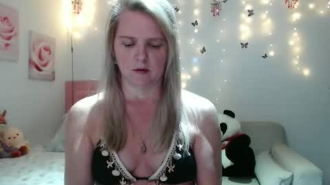 Snapshot of tifanycoopers chatting on March 21, 2026, 11:26 am Tifany online show from March 21, 2026, 11:26 am