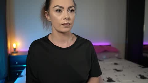 Tiffany online show from March 21, 2026, 9:18 pm