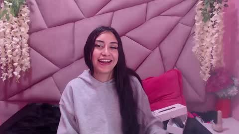 Snapshot of tiffani_hott_ chatting on January 12, 2025, 7:11 am TIFANI online show from January 12, 2025, 7:11 am