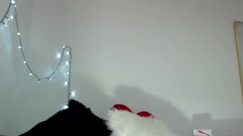 Snapshot of tiffani_hott_ chatting on March 11, 2025, 5:16 am TIFANI online show from March 11, 2025, 5:16 am