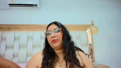 Snapshot of tiffantyandstacy chatting on February 14, 2026, 7:54 pm Tiffany and Stacy online show from February 14, 2026, 7:54 pm