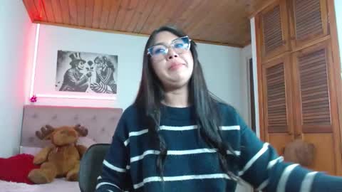 Snapshot of tiffany_beauty18 chatting on October 9, 2025, 4:21 am Tifanny online show from October 9, 2025, 4:21 am