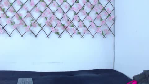 Tiffany online show from March 27, 2026, 1:44 pm