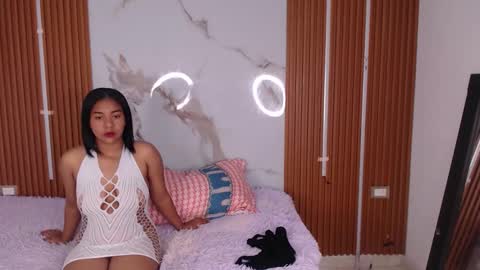 STEFANNY WELL online show from October 17, 2025, 3:20 am
