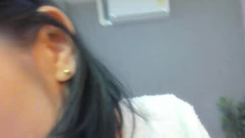 tiffany_mendez online show from January 6, 2026, 12:09 pm