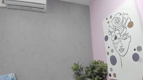 Snapshot of tiffany_mendez chatting on February 2, 2026, 12:04 pm tiffany_mendez online show from February 2, 2026, 12:04 pm