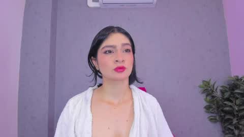 tiffany_mendez online show from April 20, 2026, 12:08 pm