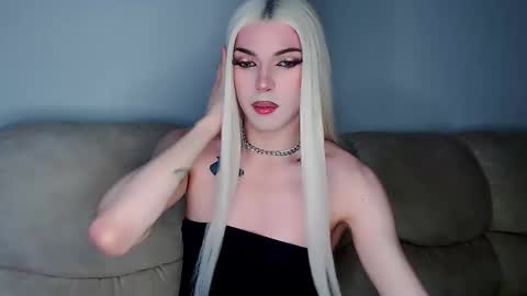 Snapshot of tiffany_smitch chatting on November 15, 2025, 7:05 am Tif online show from November 15, 2025, 7:05 am