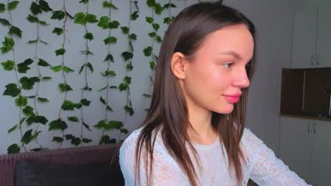 Tiffany online show from March 31, 2026, 12:27 pm