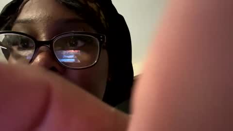 tiffanyandnato online show from November 22, 2025, 11:53 am