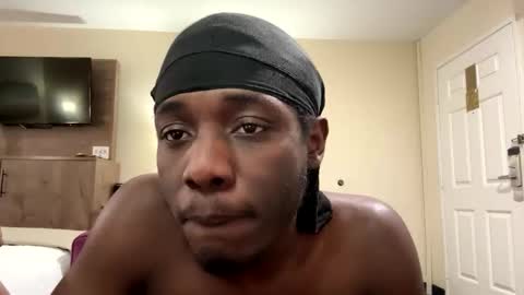 tiffanyandnato online show from December 16, 2025, 9:25 am