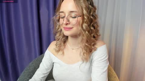 Tiffany online show from January 30, 2025, 6:43 pm