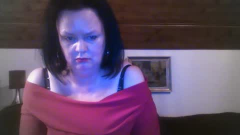 TiffanyMature online show from September 22, 2025, 10:01 pm