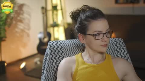 tiffanyriox online show from May 27, 2026, 11:46 pm