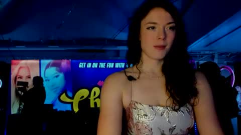 Snapshot of tiggerrosey chatting on February 1, 2025, 2:37 am   All my Links online show from February 1, 2025, 2:37 am