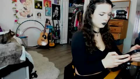 Snapshot of tiggerrosey chatting on March 11, 2025, 8:53 pm   All my Links online show from March 11, 2025, 8:53 pm