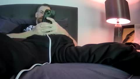 Snapshot of tiggity19 chatting on April 29, 2026, 11:58 am Tiggity23 come stroke my 9 cock with ne online show from April 29, 2026, 11:58 am