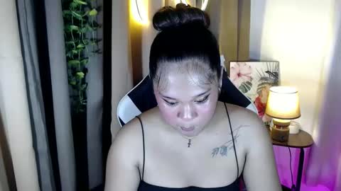 Snapshot of tightkitten4u chatting on October 31, 2025, 7:37 pm Kitti online show from October 31, 2025, 7:37 pm