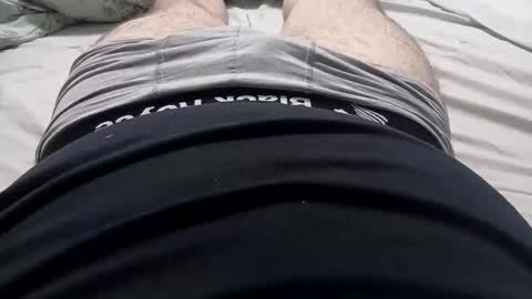 Snapshot of tightsmanuk91 chatting on March 2, 2026, 1:29 pm Tightsmaleuk.pantyhosehairymale online show from March 2, 2026, 1:29 pm