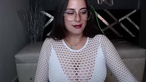 Tiina  online show from January 11, 2025, 1:43 pm