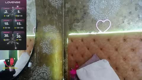 TILA TEQUILA online show from January 17, 2025, 3:22 pm