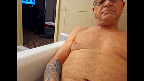 Snapshot of tim1964ish chatting on December 4, 2024, 7:39 am tim1964ish online show from December 4, 2024, 7:39 am