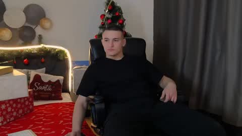 Snapshot of tim_mart chatting on December 24, 2024, 11:00 pm ask me online show from December 24, 2024, 11:00 pm