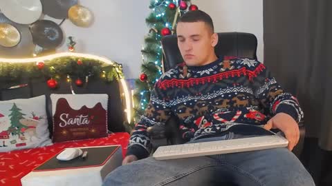 Snapshot of tim_mart chatting on December 29, 2024, 6:49 pm ask me online show from December 29, 2024, 6:49 pm