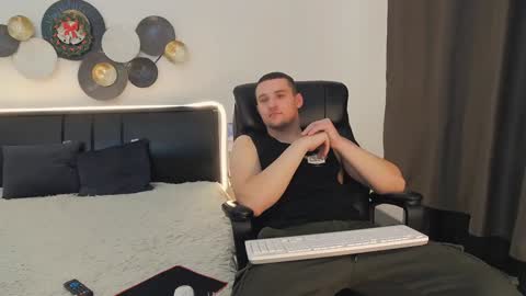 Snapshot of tim_mart chatting on January 6, 2025, 10:46 am ask me online show from January 6, 2025, 10:46 am