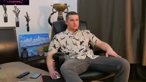 Snapshot of tim_mart chatting on March 2, 2025, 7:10 am ask me online show from March 2, 2025, 7:10 am