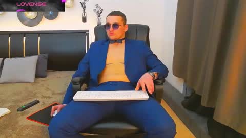 Snapshot of tim_mart chatting on March 7, 2025, 6:54 pm ask me online show from March 7, 2025, 6:54 pm