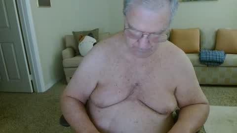 timealone120000 online show from February 2, 2026, 8:40 pm