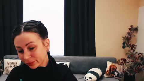 Luisa online show from February 24, 2025, 10:37 am