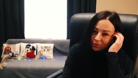 Luisa online show from October 9, 2025, 8:12 am