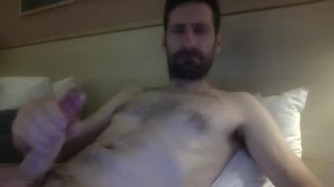 itsjustashotaway online show from May 20, 2026, 9:32 pm