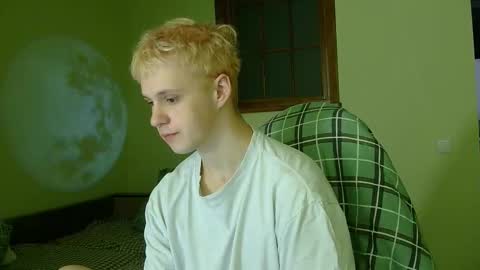 Tim WhiteS online show from November 24, 2025, 9:42 am