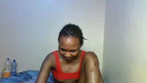 Tina online show from December 3, 2025, 12:51 am