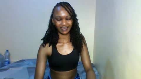 Tina online show from December 3, 2025, 9:35 pm